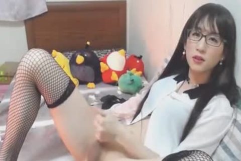 Skinny tranny Playing Her filthy oriental penis