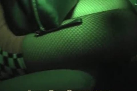 wanking Ladyboy Wants you To Phone