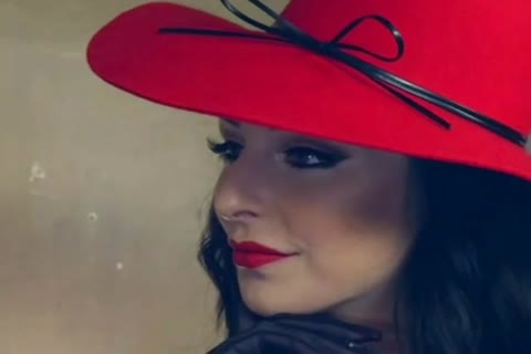 Lady In Red bonks A chap