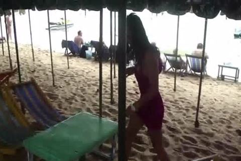oriental shelady Provokes The Cameraman