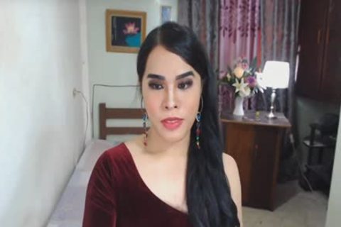 pretty oriental Trans cock Live Jerking