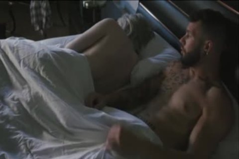 lustful lad Wokes Up In The Morning And fuck sheboy Ella Hollywood