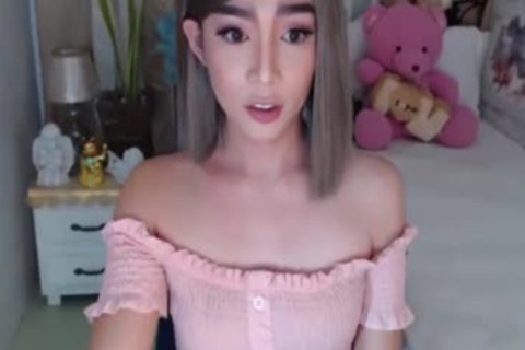 admirable Trans Masturbation