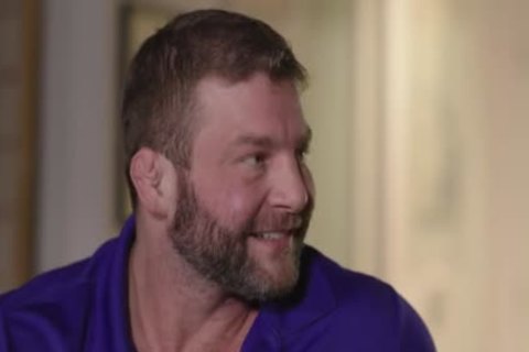 lustful TBabe Khloe Kay Just Enjoys The Way Her Daddy hammers Her butthole