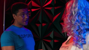 Trans Angels: Sneaky Aerie Flashes her Shenis