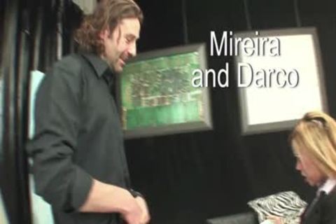 tranny-Art-tranny-in-office-suite-fucking-the-boss-in-the-a-hole