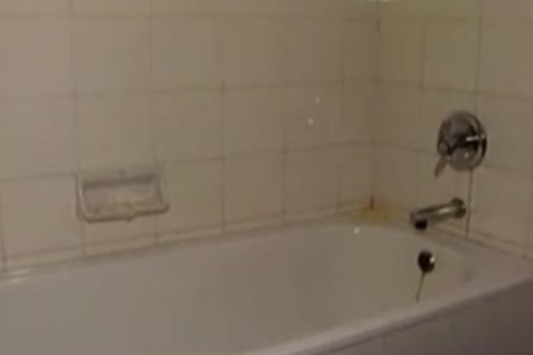 Petite oriental TS skank Giving bj